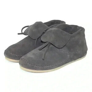 EUC TOMS Zahara Suede Moccasin Lace-Up Flat Booties
Chocolate Brown Women’s 9